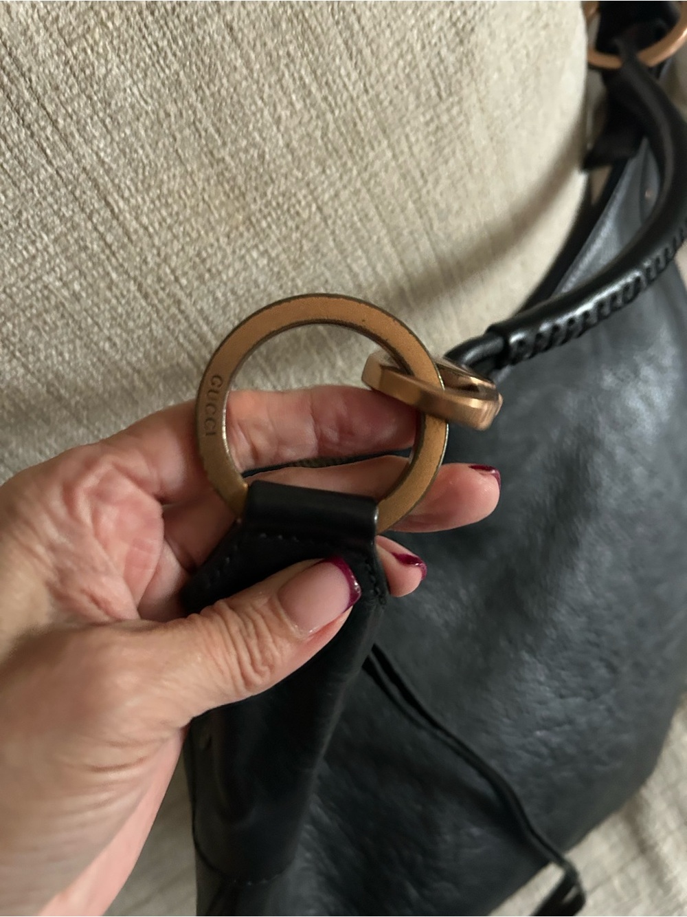 Gucci Moon Crescent Hobo Black calf skin leather with Champagne Gold Hardware - Picture 5 of 16